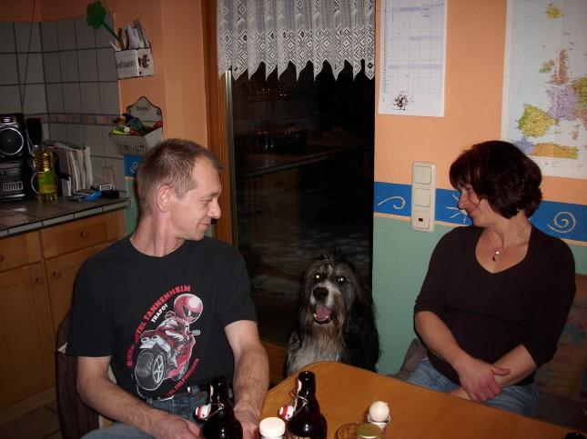 Lucky mitten drin.jpg - Lucky wie immer mitten drin...